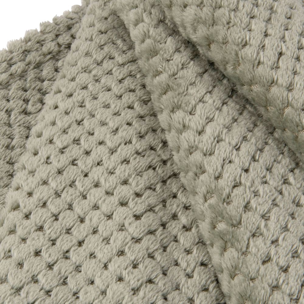 Gewatteerde fleece deken in saliegroen 150x230 - Maisons Du Monde