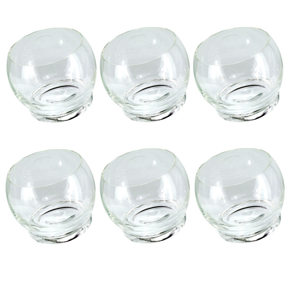 Gobelet en verre transparent
