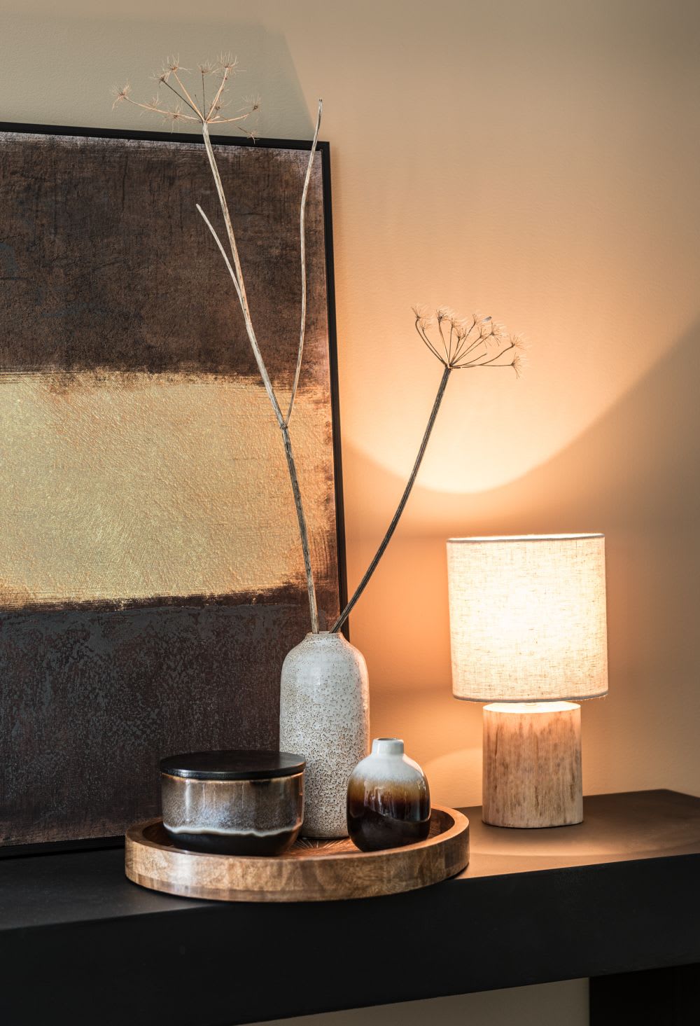 Lamp van mangohout met ecru lampenkap, H28 cm - Maisons Du Monde