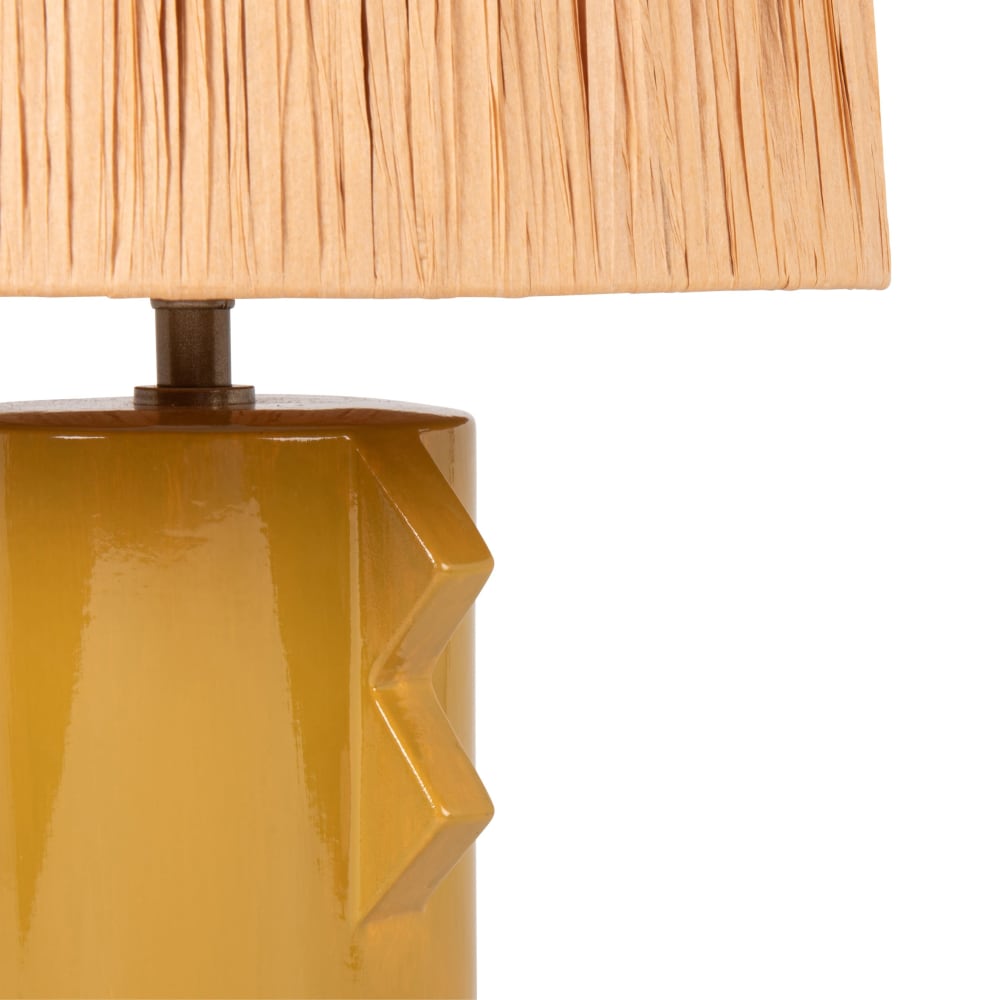 Lampe en céramique jaune moutarde et abat-jour en raphia - Maisons du Monde