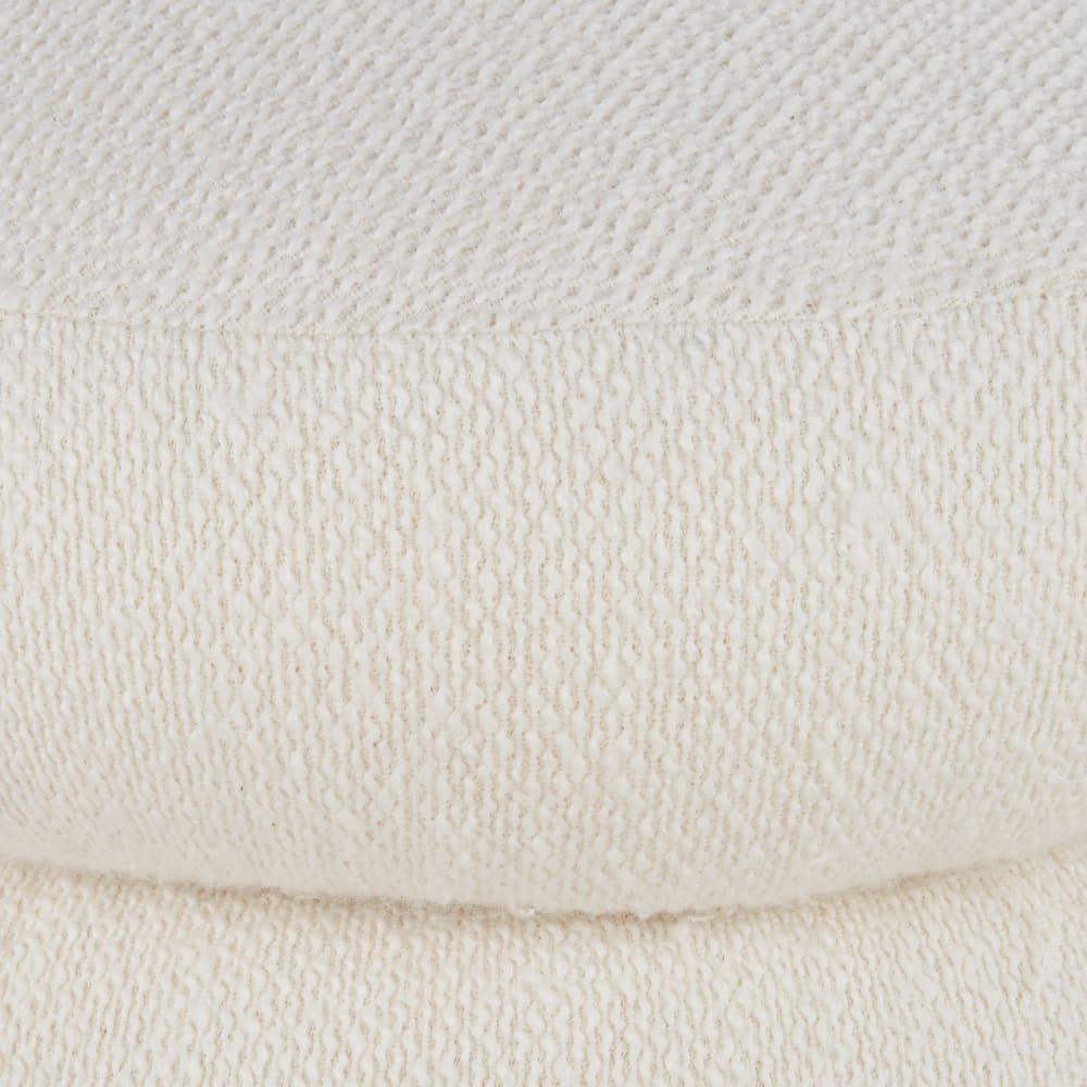 Pouf in legno di acacia con cuscino in bouclé bianco - Maisons du