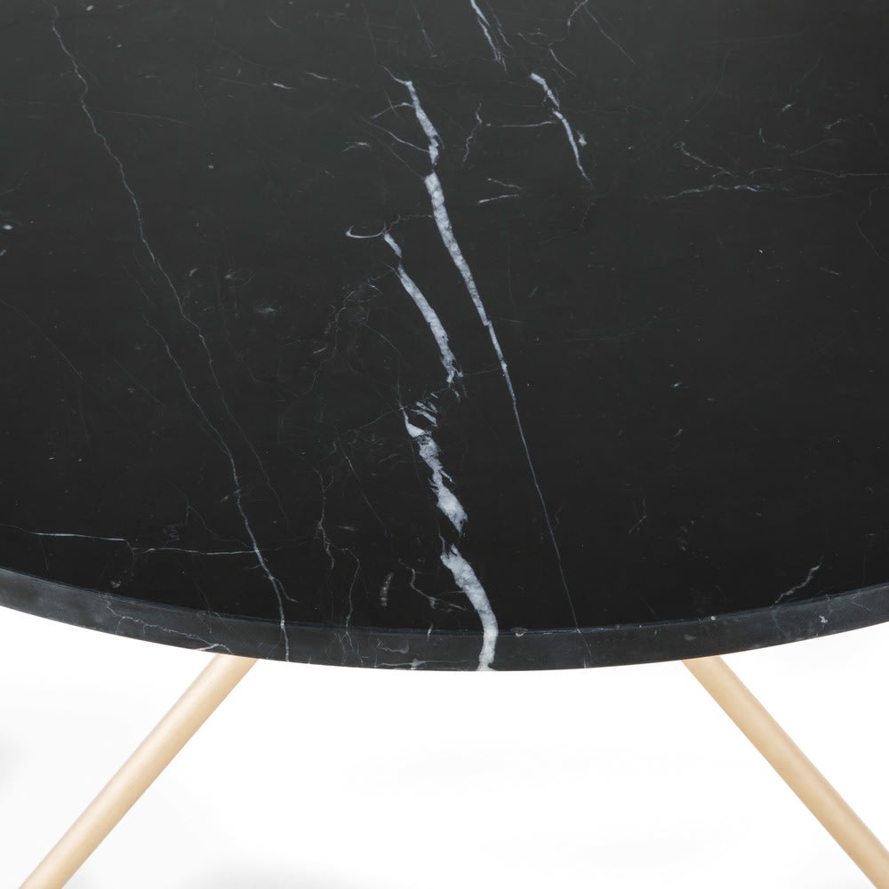 Salontafel van zwart marmer en goudkleurig metaal 75 cm - Maisons