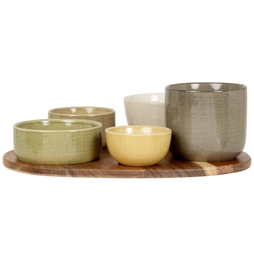 set de 5 cuencos de aperitivo de ceramica verde amarillo y beige con bandeja de madera de acacia