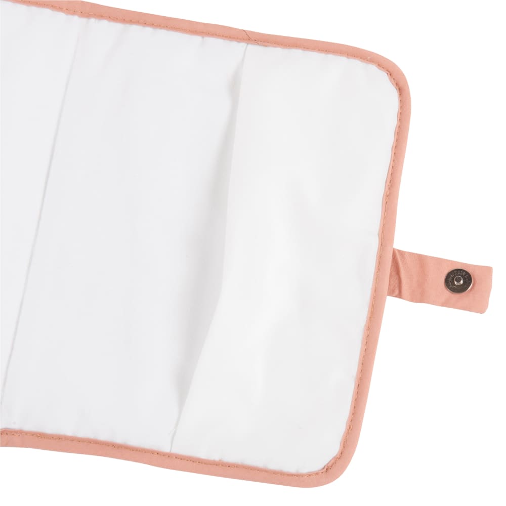 Set de naissance bébé protège carnet de santé et hochet - Maisons du Monde