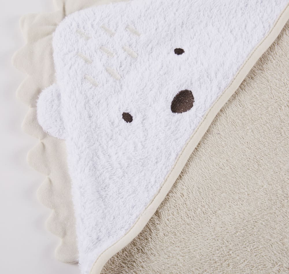 Sortie de bain en coton biologique beige capuche hérisson 80x80 (Maisons du Monde) - Image 2