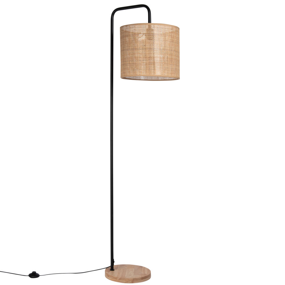 Staande lamp van staal, rubberhout en rotan lampenkap, hoogte 172