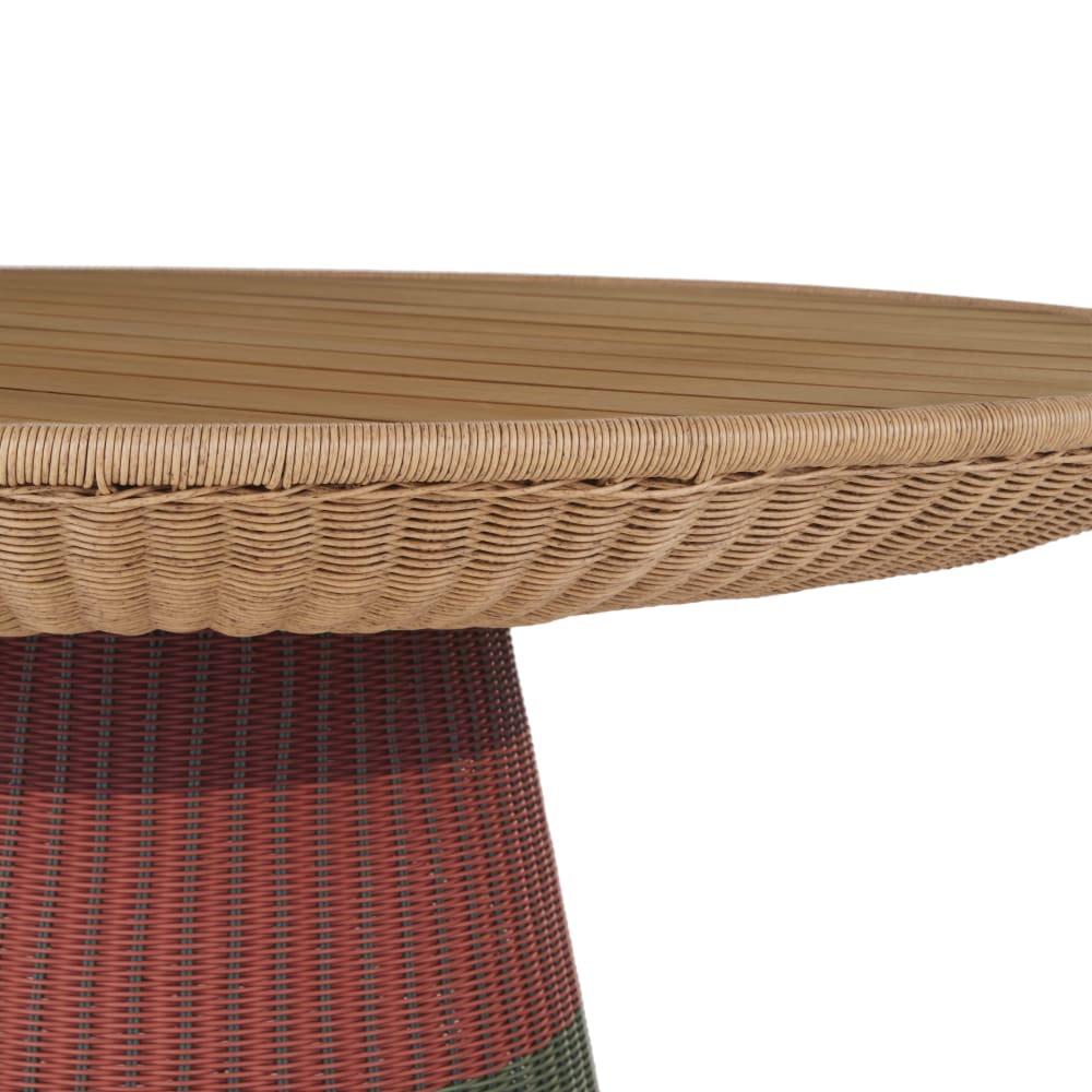Table de jardin ronde en bois de teck et résine recyclée tressée multicolore 8 personnes D140 - Maisons du Monde