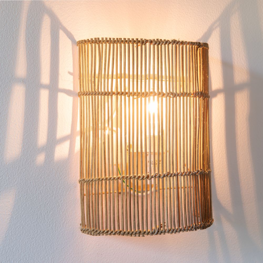 Wandleuchte aus geriffeltem Rattan - Maisons Du Monde