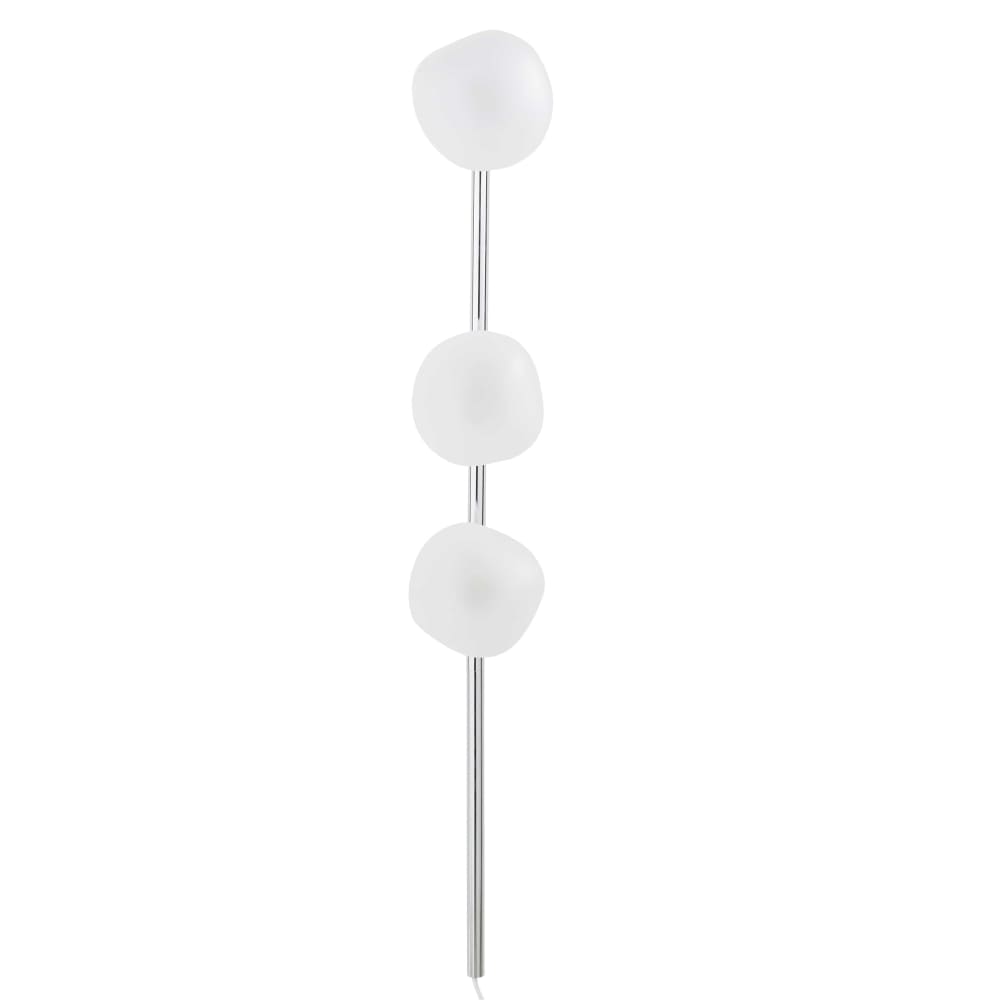 Wandleuchte mit 3 weißen, ovalen Glaskugeln, Silberfarbenes
