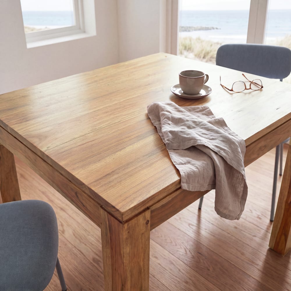 Quadratischer Esstisch aus massivem Sheesham-Holz, L 140 cm Stockholm