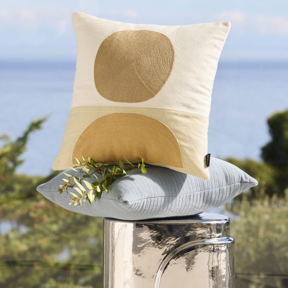 Kissenbezug aus Baumwolle mit geometrischem Muster in Ecru, Beige und Gelb, 40x40 Espa