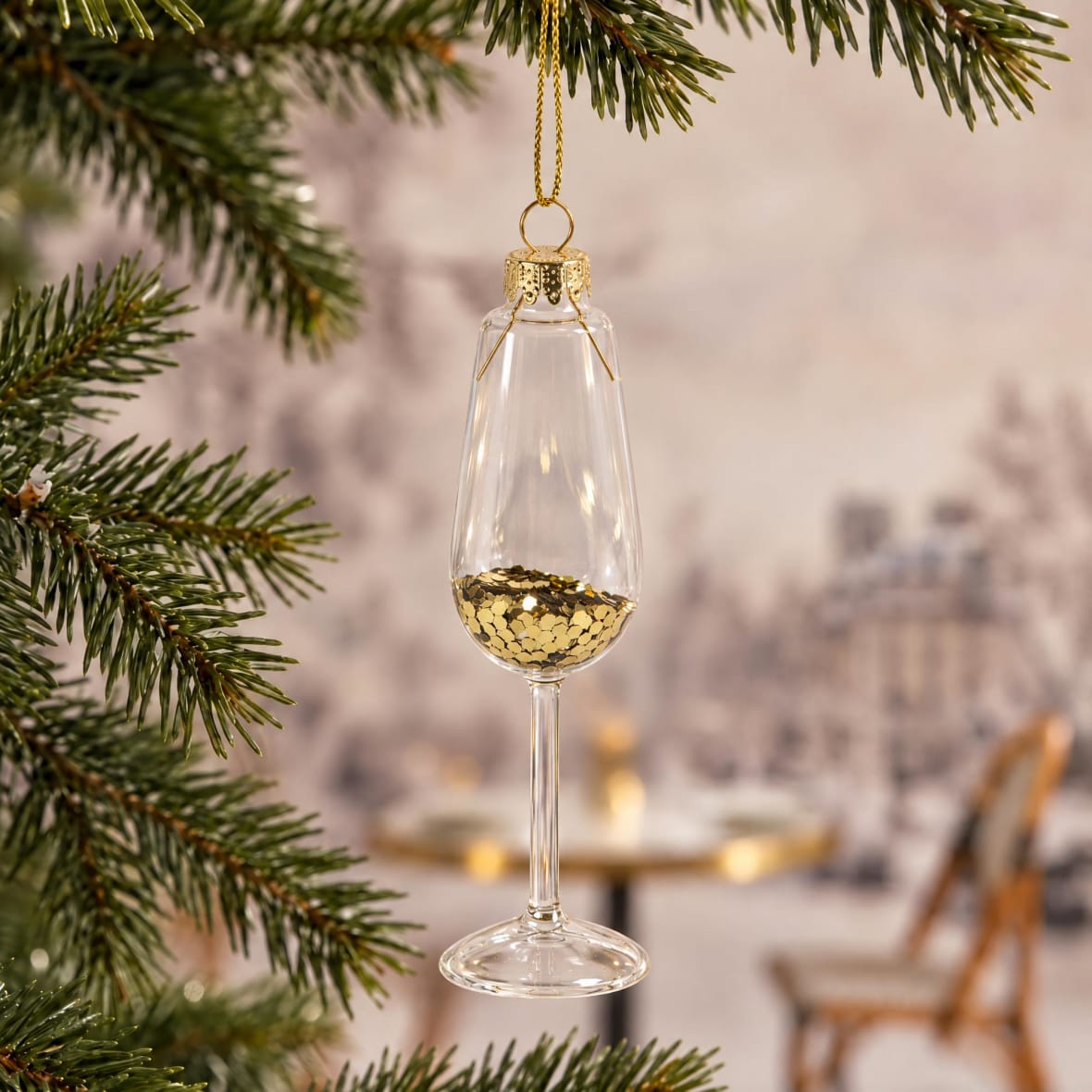 Suspension de Noël verre à pied en transparent et confettis dorés, Maisons du Monde