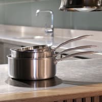 Pôele Cuisinox - Gourmet - Sauteuse 24 cm inox - Triply - Compatible tous feux dont induction - Acier Inoxydable 18/10 - Poignée Fixe - Sans PFAS, PTFE, PFOA - Made in France - Arts de la table