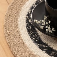 Set de table rond en jute et bordures noires | Maisons du Monde