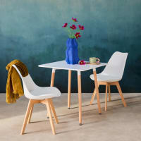Table à Manger Scandinave Hedvig - Carrée 70x70 Cm Avec 2 Chaises Simili Cuir | Design Blanc Et Bois De Hêtre | Idéale Petits Espaces, Étudiants