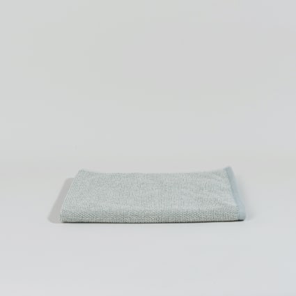 Tapis de bain en coton bio bleu et beige 50x70