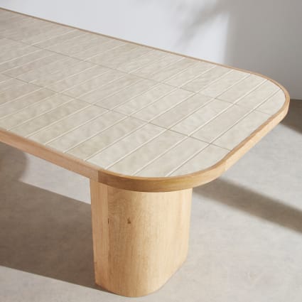 Table à manger en bois de manguier et carreaux de céramique effet zellige, 8 personnes, L205 cm Canopée | Maisons du Monde
