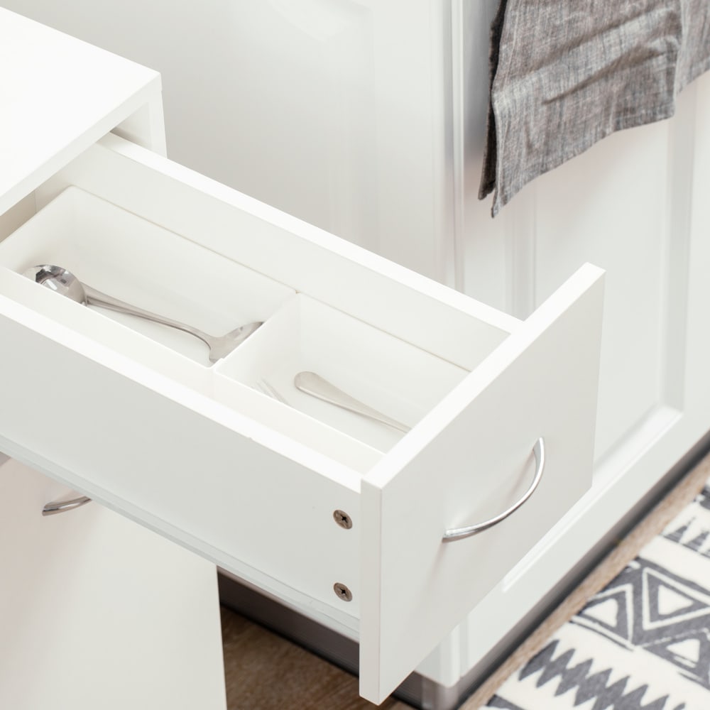 Carrello Da Cucina HOMCOM Con 2 Cesti Estraibili E 2 Ripiani – 40x38x111 Cm, Metallo E Legno Truciolato, Ganci Laterali E Ruote Frenanti