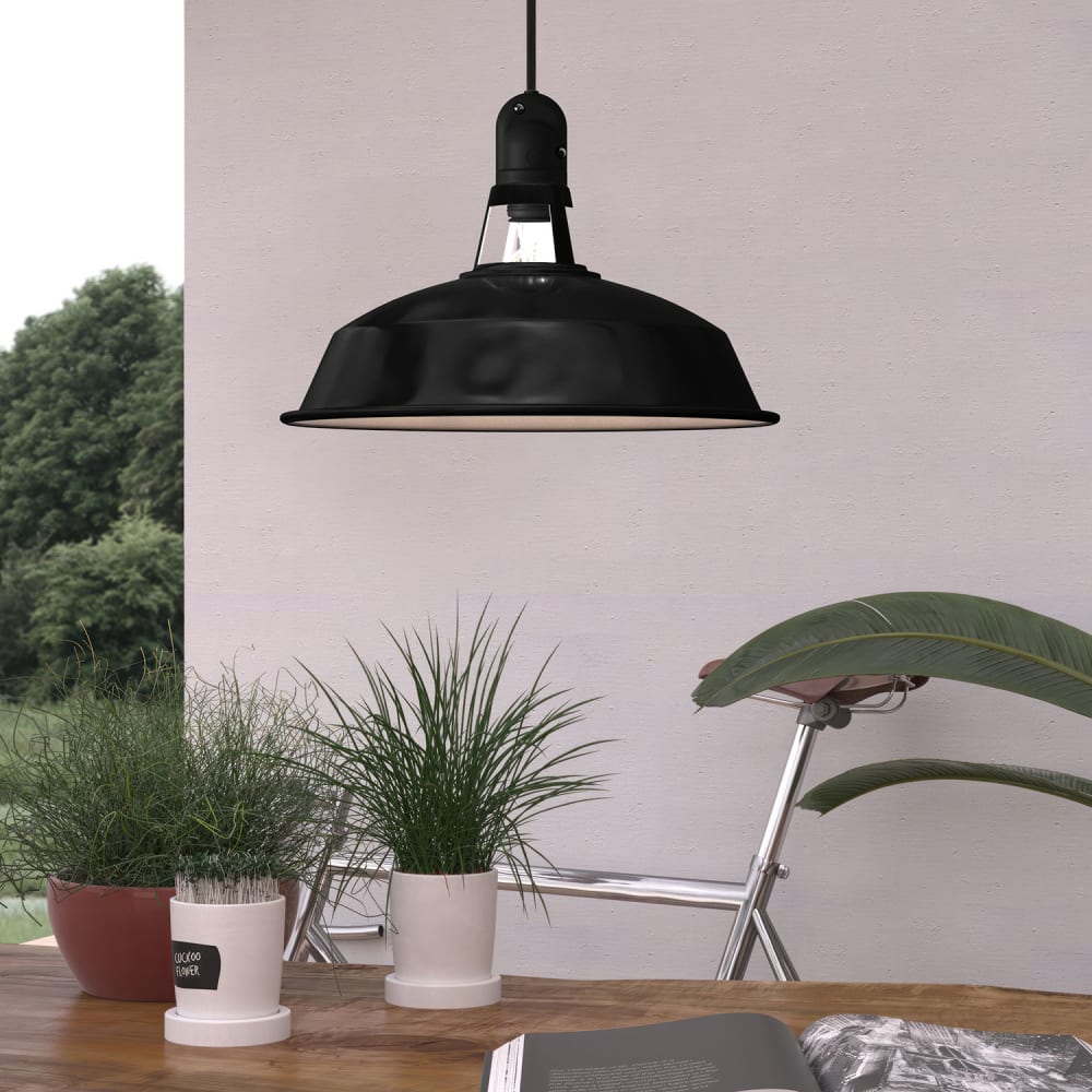 Lampenschirm aus lackiertem Metall, Farbe Schwarz