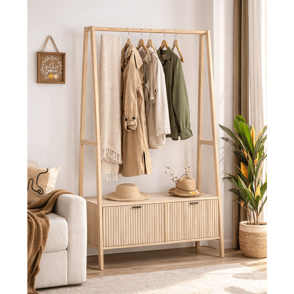 Flurgarderobe aus Holz Braun