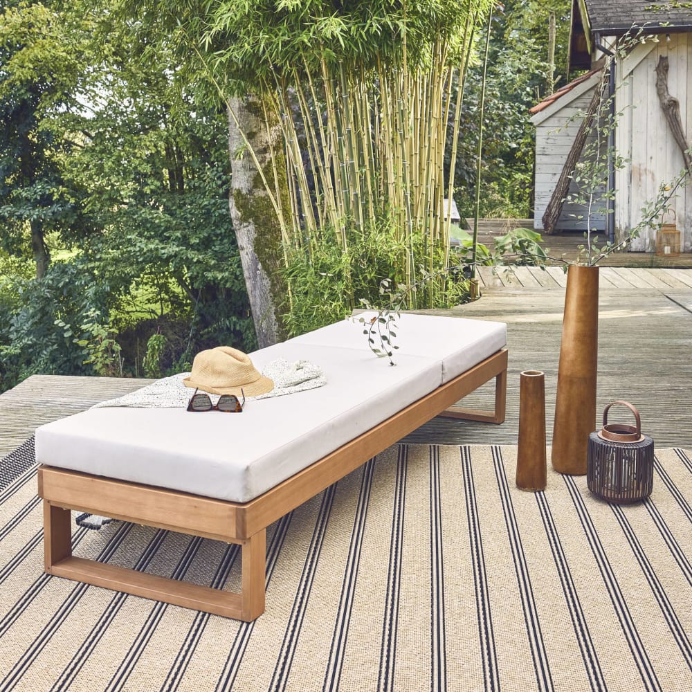 Sonnenliege aus Eukalyptus-Holz in Beige, verstellbar Pamplona | Maisons du  Monde