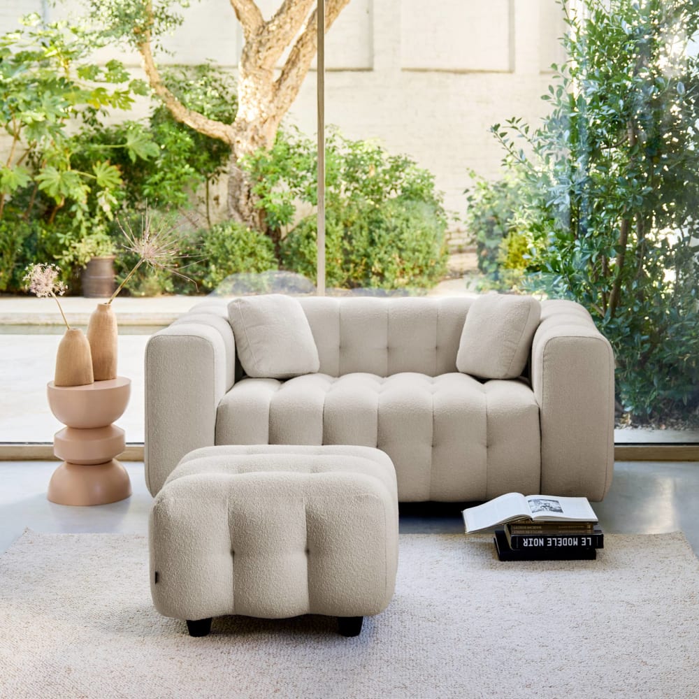 Hocker mit Bouclébezug in beige, für 2-Sitzer Sofa Leon