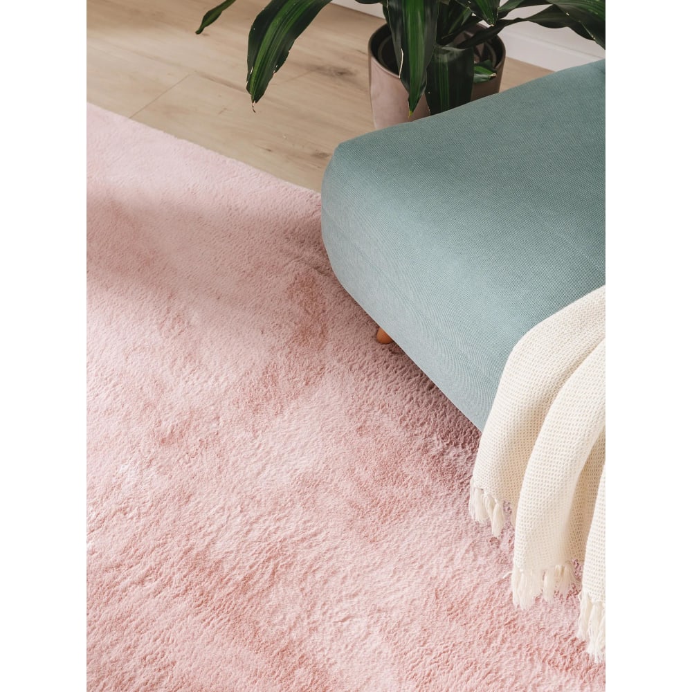 Fellteppich rosa 140x200 Furry