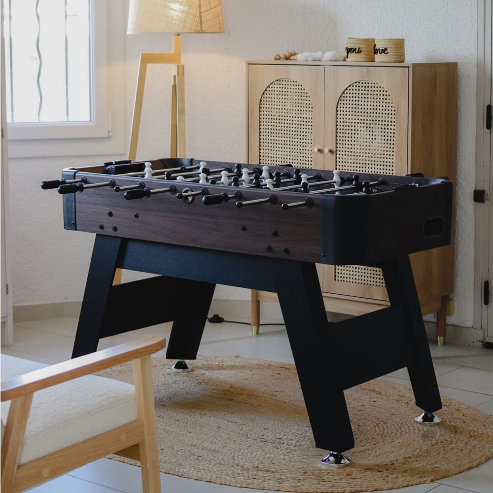 COUGAR Spin Kick Baby-Foot – Table En Chêne/Noir – 112 X 65 X 79,5 Cm – 2 Balles Et Compteur De Points – Enfants Adultes