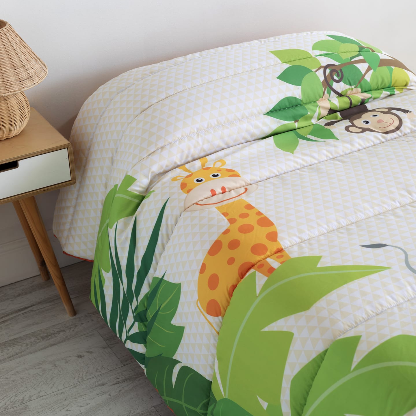 Steppdecke aus 100% Mikrofaser 180x260 cm Mehrfarbig Wild