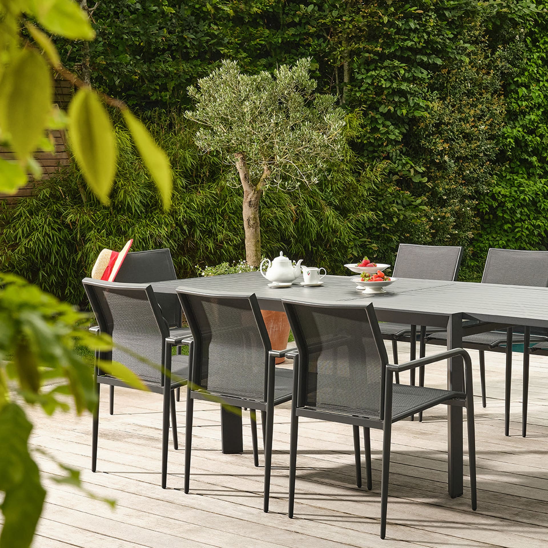 Gartenmöbel aus Aluminium und grauem Textilene für 6–10 Personen Lagon
