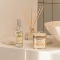 Diffuseur de parfum d'ambiance Les Intemporelles 200 ml - Fleur de Coton | Mathilde M