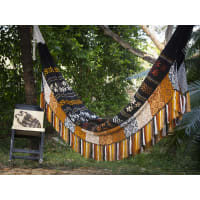 NOVICA Amaca Brasiliana Doppia In Cotone Multicolore Con Frange All'Uncinetto - Festive Brazil - 2