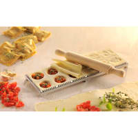 Stampo in plastica per ravioli e pelmeni russi - Stampo in plastica per ravioli e pelmeni russi - Stampo per gnocchi