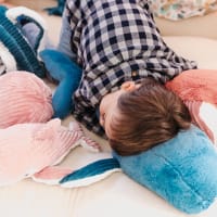 Les PTIPOTOS Peluche Géante Baleine 75 Cm – Maman Et Bébé, Velours Côtelé, Cadeau Naissance, Lavable Machine