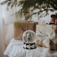 Boule à Neige Design Boule à Neige Winkee Rocks - Nain Rockeur