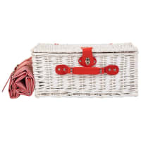 Canestro Di Vimini Vuoto Con La Tovaglia A Quadretti Rossa Per Il Picnic Isolato Su Bianco Image150225539