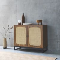 Sweeek Credenza Boheme In Canna E Legno - 2 Ante E Ripiani - Marrone Naturale (L 101,5 X P 33 X H 90 Cm)