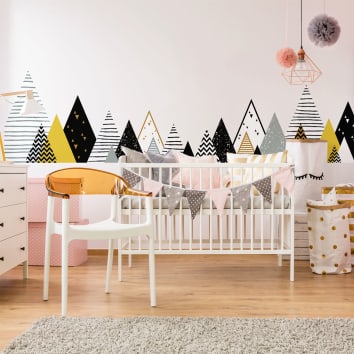 chambre de bébé avec montagnes en formes geometriques