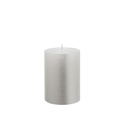 Candela Cilindrica HOMEA Paraffina Tortora | 6,8 X 13 Cm, 50 Ore Di Combustione, Finitura Rustica - 4