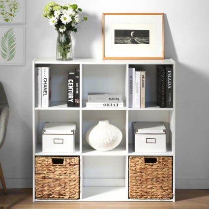 HOMASIS Libreria Scaffale Con 9 Scomparti, Scaffale Aperto A Cubo, Libreria Verticale In Legno, Mobile Portaoggetti Con Protezione Antiribaltamento, Divisorio Per Soggiorno, 70x20x120cm (Bianco - Foto 4