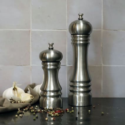 Salt And Pepper Grinder Set MXTIMWAN 2 Moulins à Poivre Et Sel Avec Plateau En Bois - Réglable Lars Nysom