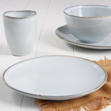 Vajilla de cerámica gris de 16 piezas Tabo Maisons du Monde