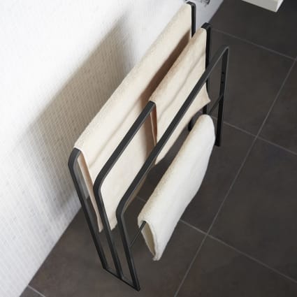 Porte-Serviettes Roulant 3 Niveaux - Avec 4 Roulettes (2 Freins) - Hauteur Réglable - Métal Noir - Pour Salle De Bain, Hôtel, Spa - 13