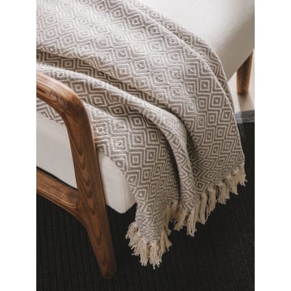 Plaid in cotone grigio 125x150-Jasmin cropped-2