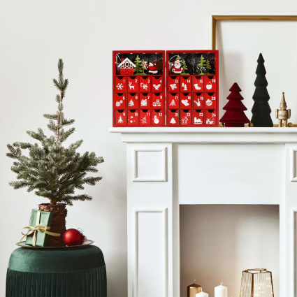 Compte à rebours de la maison en bois de Noël - Décoration de table
