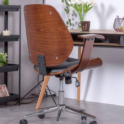 Sweeek Sedia Da Ufficio Con Ruote - Design In Legno Curvato Impiallacciato Noce E Similpelle Nera, Altezza Regolabile 78-88 Cm