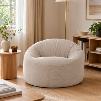 Pouf en velours côtelé - Beige Romane | Maisons du Monde Pouf en velours côtelé - Beige Romane | Maisons du Monde