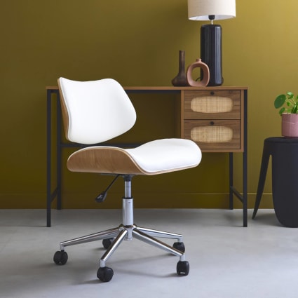 Sedia poltrona girevole ufficio HWC-H39 design elegante legno curvo ecopelle avorio | Leroy Merlin