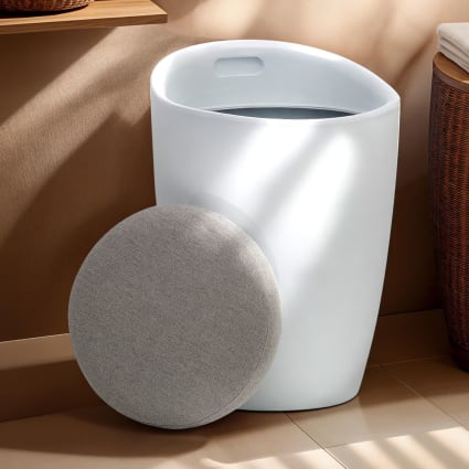 Tabourets empilables et tabourets I