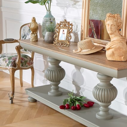 Grauer Konsolentisch im Shabby-Chic-Stil aus Holz. Grau Salvador
